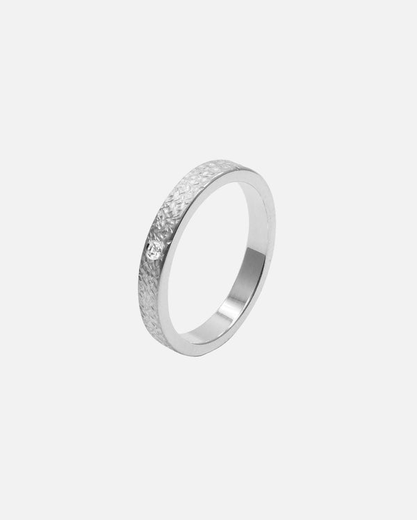 Liliflo - Ring und Ehering - Frau Zephyr gehämmert 2,5 mm aus recyceltem Weissgold 18 Karat und 3 Diamanten