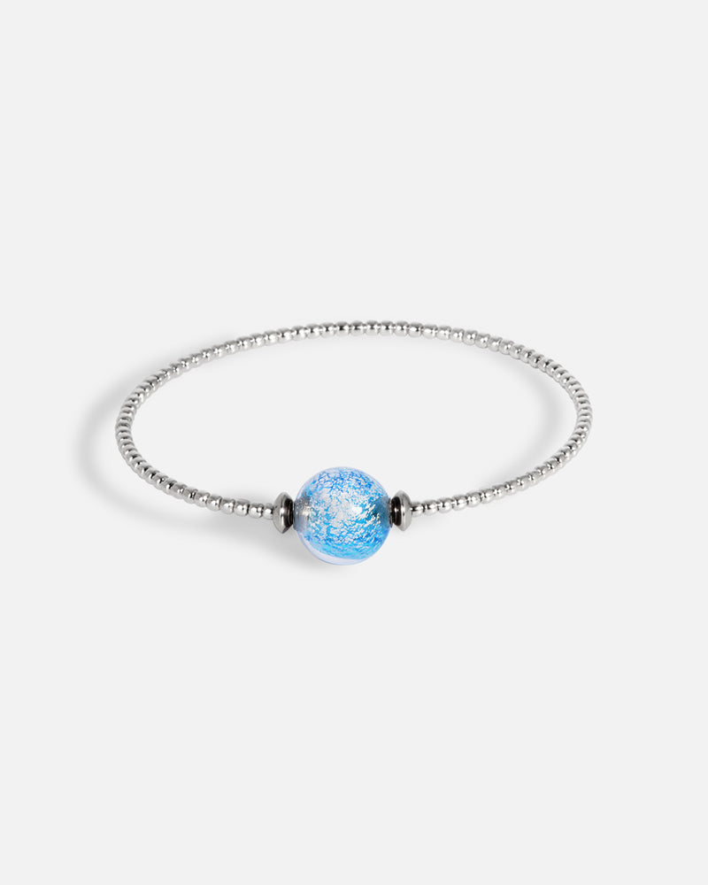 Liliflo_bijoux modulables swiss made_bracelet Milonga en simple tour_couleur naturel avec un Murano Zenith de couleur bleu aqua avec feuille d’argent