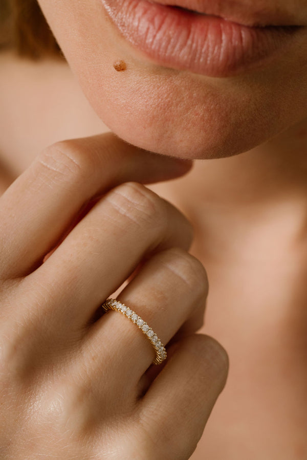 Liliflo - Bijoux Swiss made - Alliance femme or jaune 18 carats bague diamants Santorin 