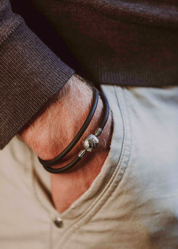 Fyve - marque de bijoux suisse - bracelet pour homme - Bracelet Black Loop double avec le Lien Globe 