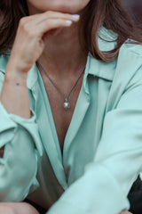 Liliflo, marque de bijoux Suisse : collier Milonga - Naturel - Verre de Murano Cristal